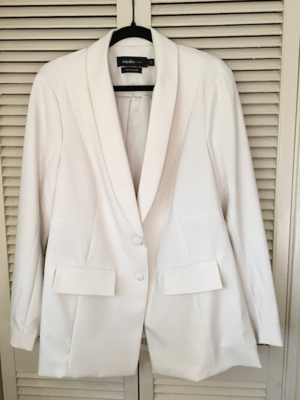 Torrid Size 1 (14-16) Ivory Lined Tailored Blazer Button Closure NwoT